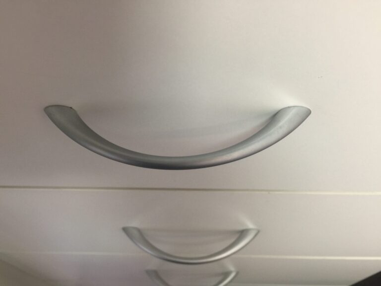 Drawer Handle - Satin Bow