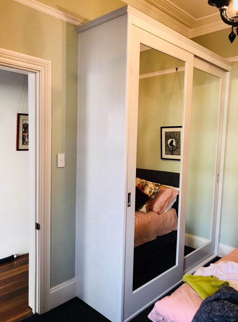 Mirror Decor Poly Doors (with Unit Top & Capping Mould)