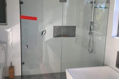 Frameless Shower Screen - Front with Side Return